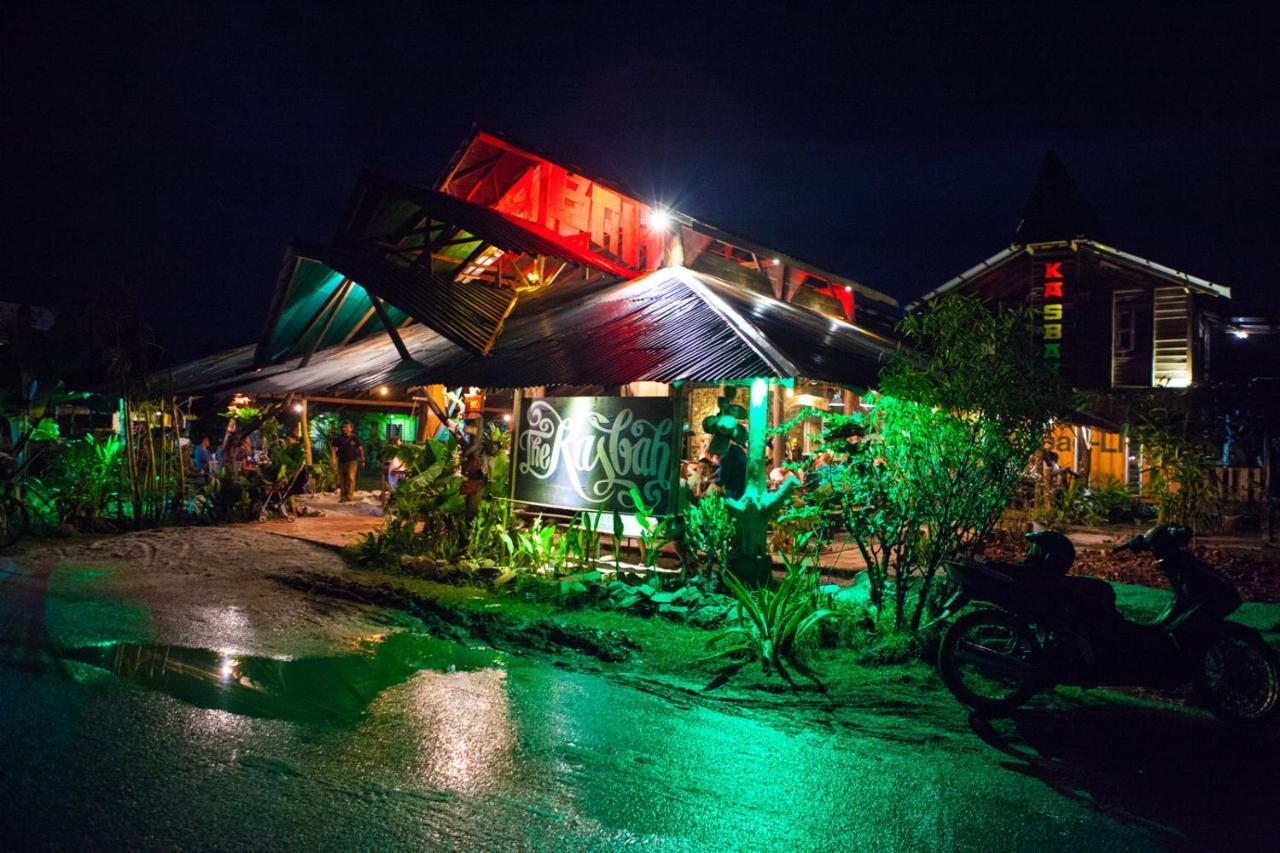 Отель The Kasbah Langkawi Пантай-Сенанг Экстерьер фото
